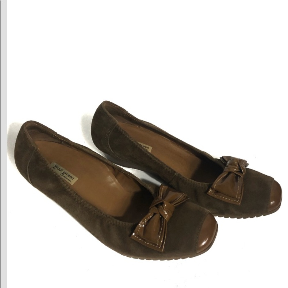 Sold - PAUL GREEN Brown Suede Bow wedges SZ 9